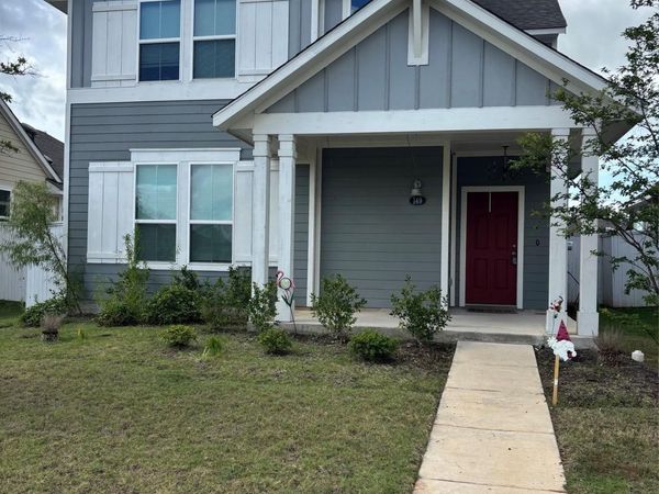 149 Tillage RD, Elgin, TX 78621