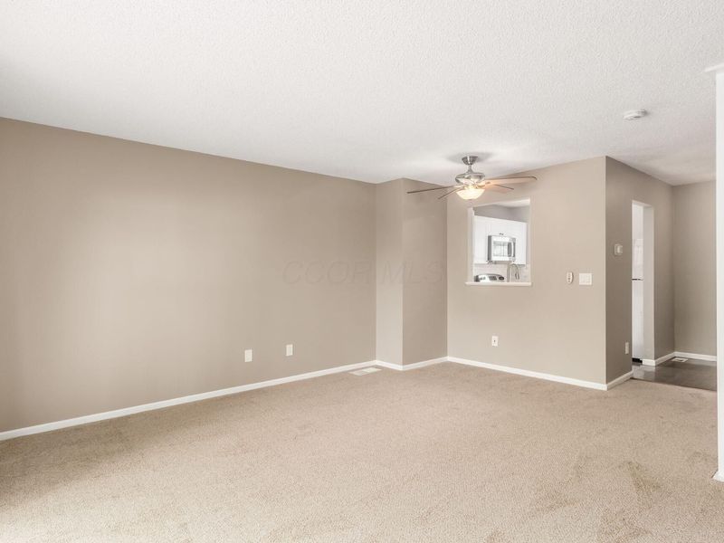 1752 Bennigan Drive, Unit Unit 114C, Hilliard, OH 43026 Photo 13