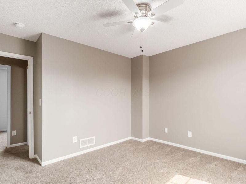 1752 Bennigan Drive, Unit Unit 114C, Hilliard, OH 43026 Photo 21