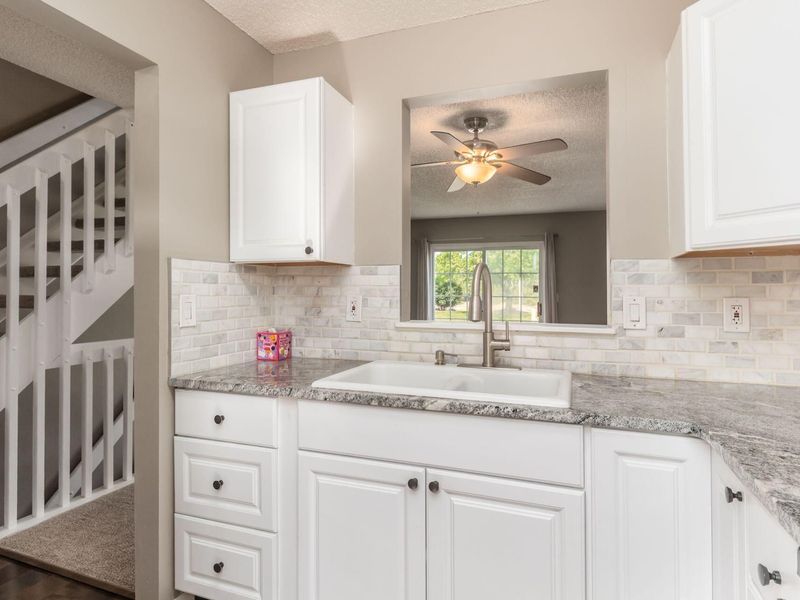 1752 Bennigan Drive, Unit Unit 114C, Hilliard, OH 43026 Photo 7