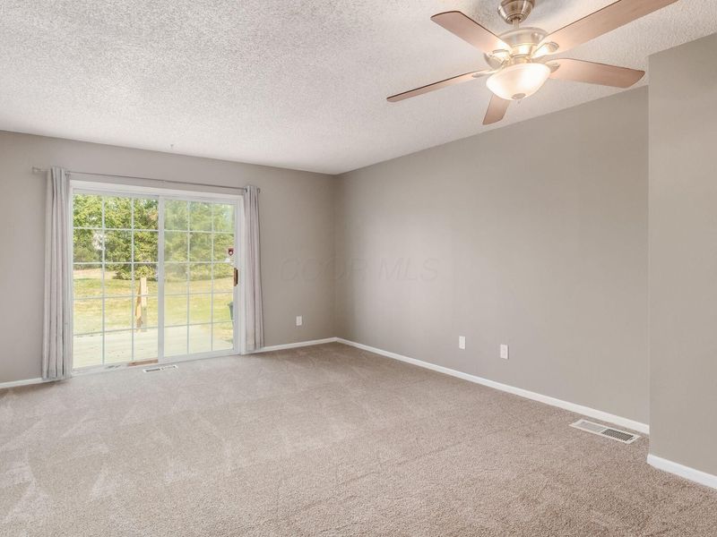 1752 Bennigan Drive, Unit Unit 114C, Hilliard, OH 43026 Photo 8
