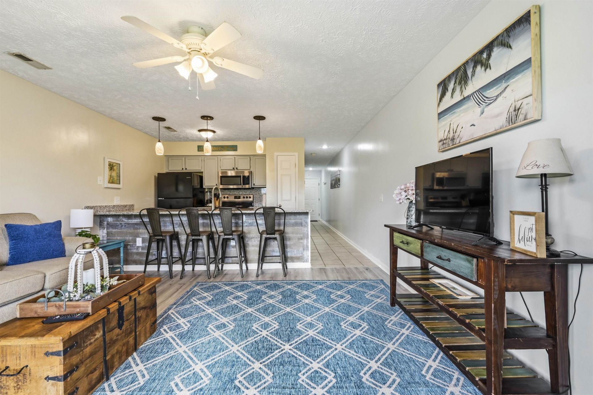 573 Blue River Ct. Photo 26