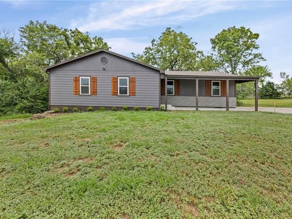 39580 John Brown Highway, Osawatomie, KS 66064