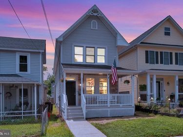 1712 WASHINGTON AVENUE, FREDERICKSBURG, VA 22401