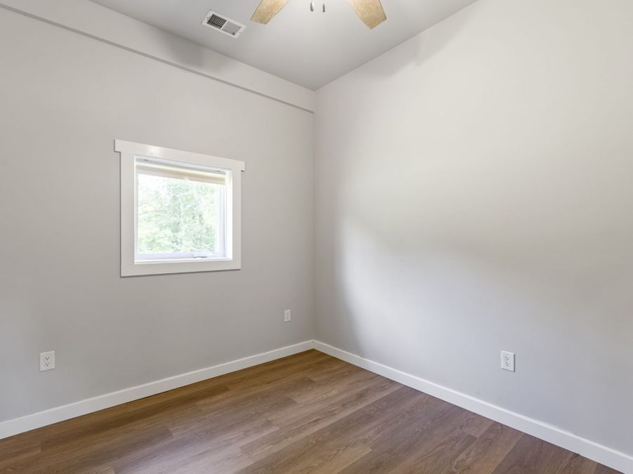 Property Image 76