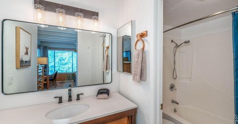 233 Clubhouse Circle, Stateline, NV 89449 Photo