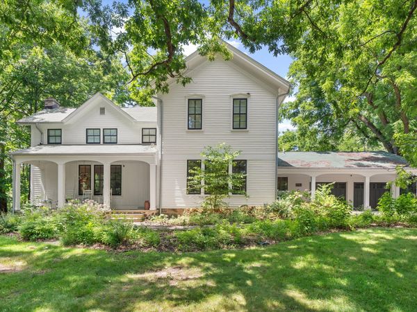 941 Newport Road, Ann Arbor, MI 48103