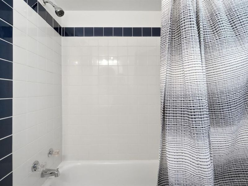2839 Pineridge Avenue, Cincinnati, OH 45208 Photo 27