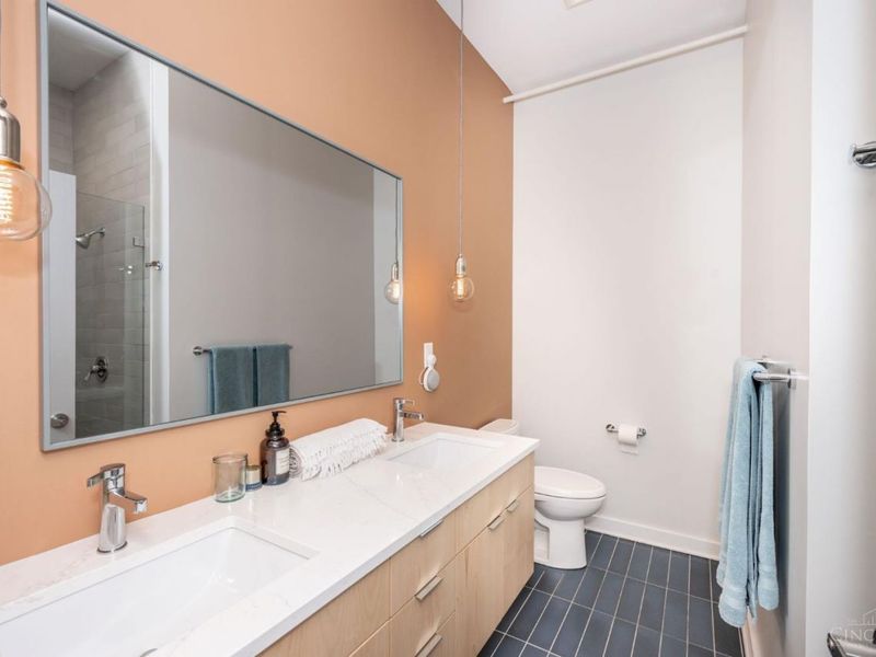 915 Vine Street, Unit 401, Cincinnati, OH 45202 Photo 16