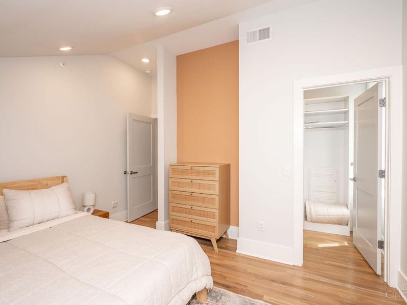 915 Vine Street, Unit 401, Cincinnati, OH 45202 Photo 17