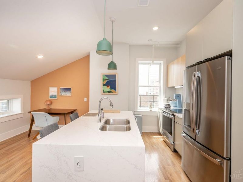 915 Vine Street, Unit 401, Cincinnati, OH 45202 Photo 6