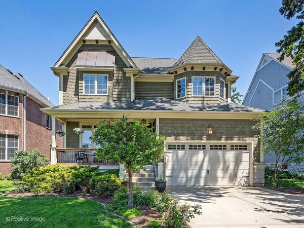 549 W 3rd Street , Elmhurst, IL 60126