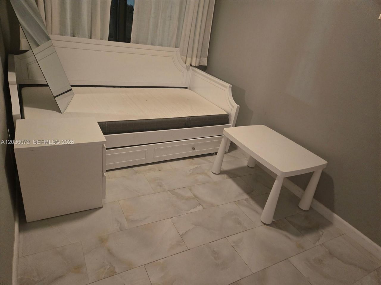 590 NE 199th Ter , Unit 2Y, Miami, FL 33179 Photo