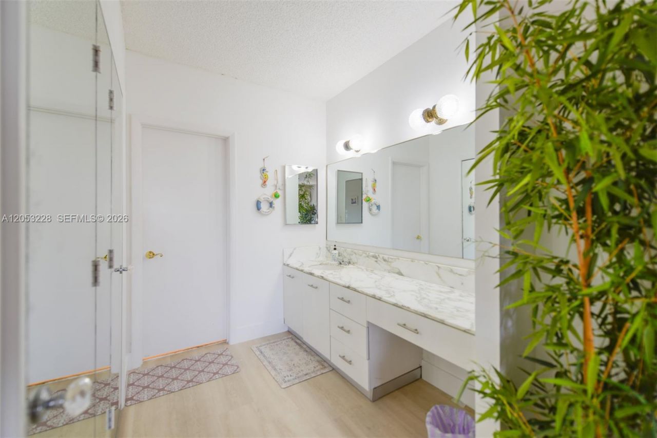 4900 N Ocean Blvd , Unit 1619, Lauderdale by the Sea, FL 33308 Photo