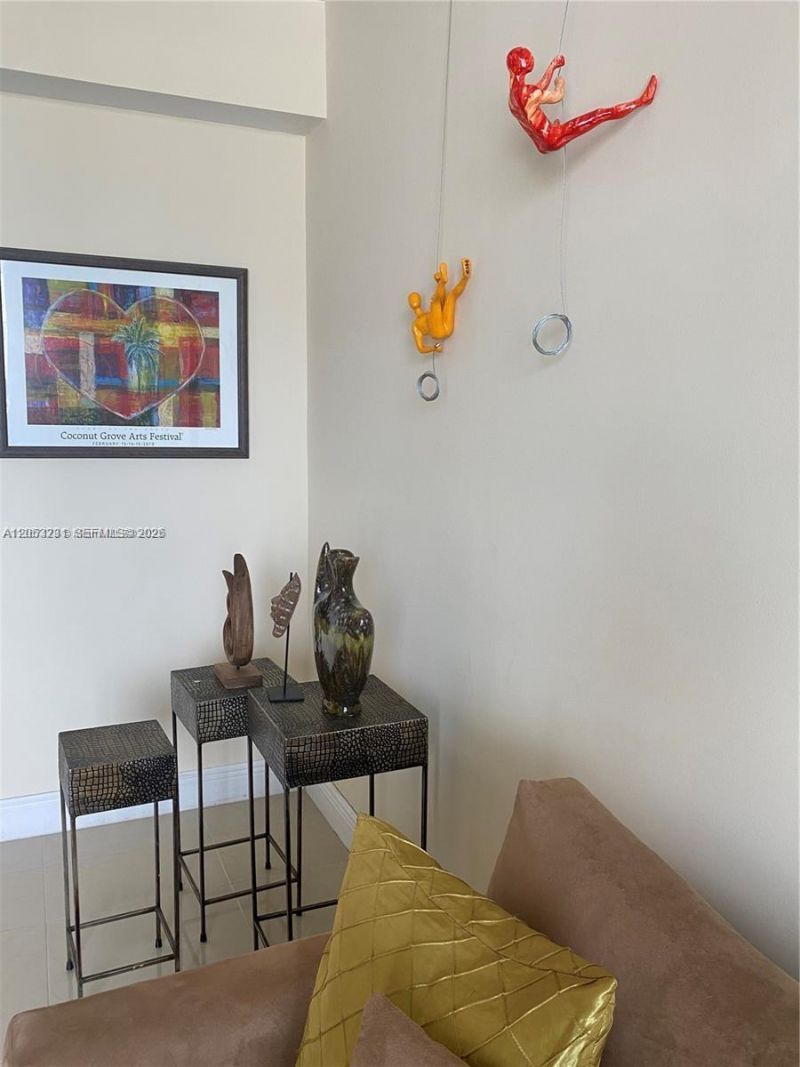 275 NE 18th St , Unit 809, Miami, FL 33132 Photo