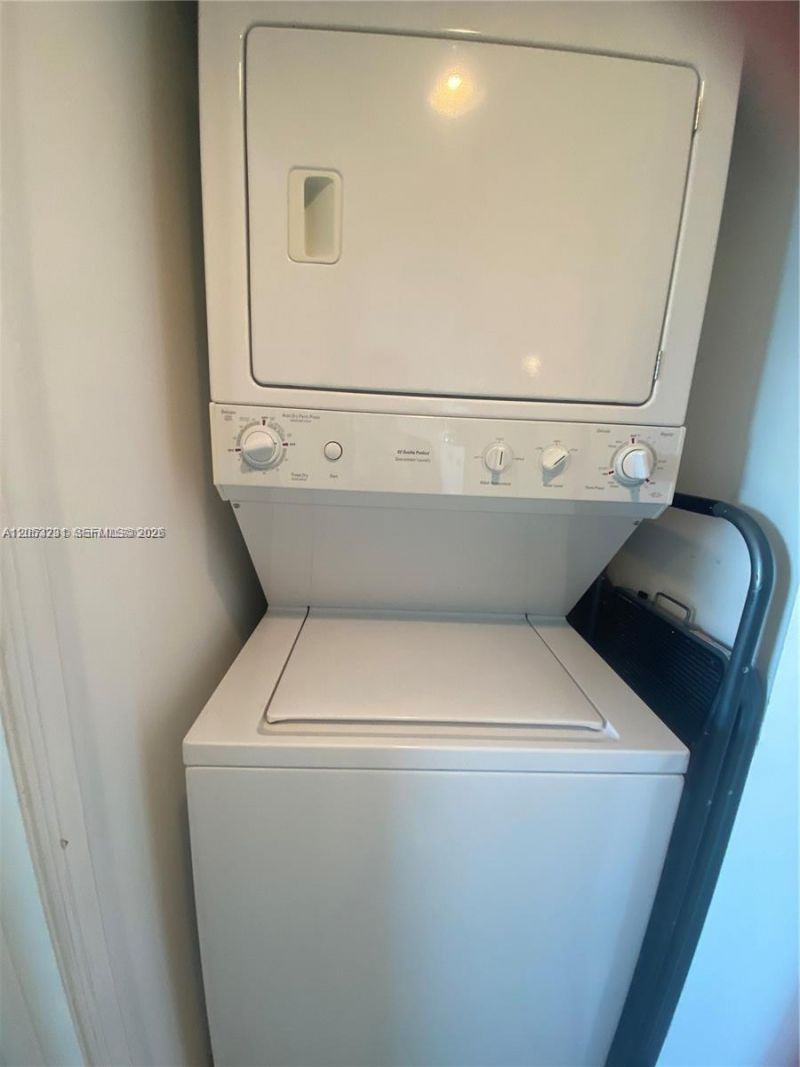 275 NE 18th St , Unit 809, Miami, FL 33132 Photo
