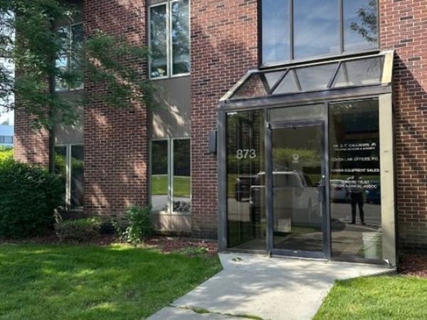873 Turnpike Street, Unit 202, North Andover, MA 01845