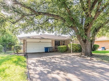 5910 Cedar Glen Drive, Dallas, TX 75232