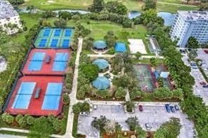 605 Oaks Drive, Unit 1009, Pompano Beach, FL 33069 Photo