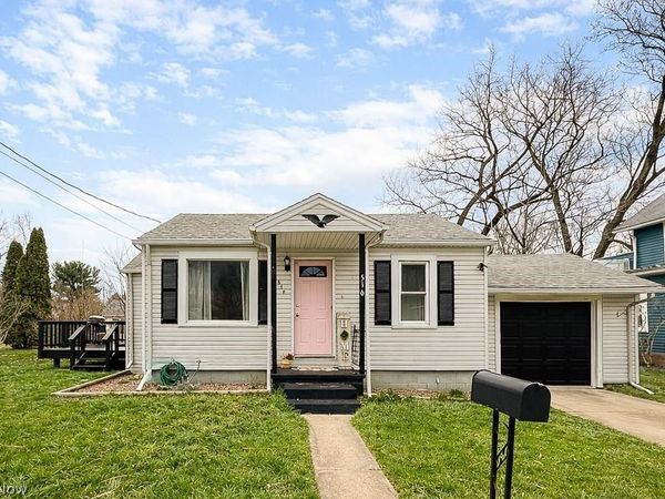 516 W 10th Street , Ashland, OH 44805