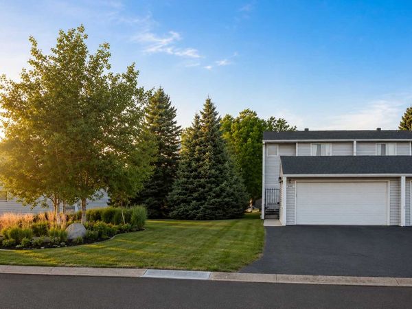 2192 Tower Court, Woodbury, MN 55125