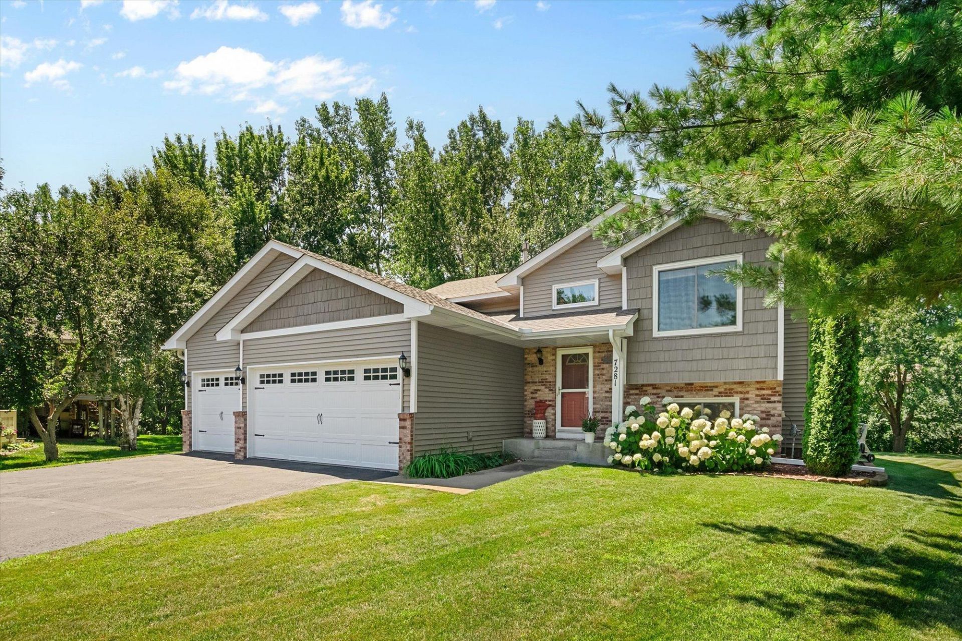 7281 Terra Court, Lino Lakes, MN 55014 Main Photo