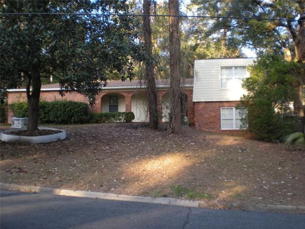1919 NANTICOKE CIRCLE , TALLAHASSEE, FL 32303
