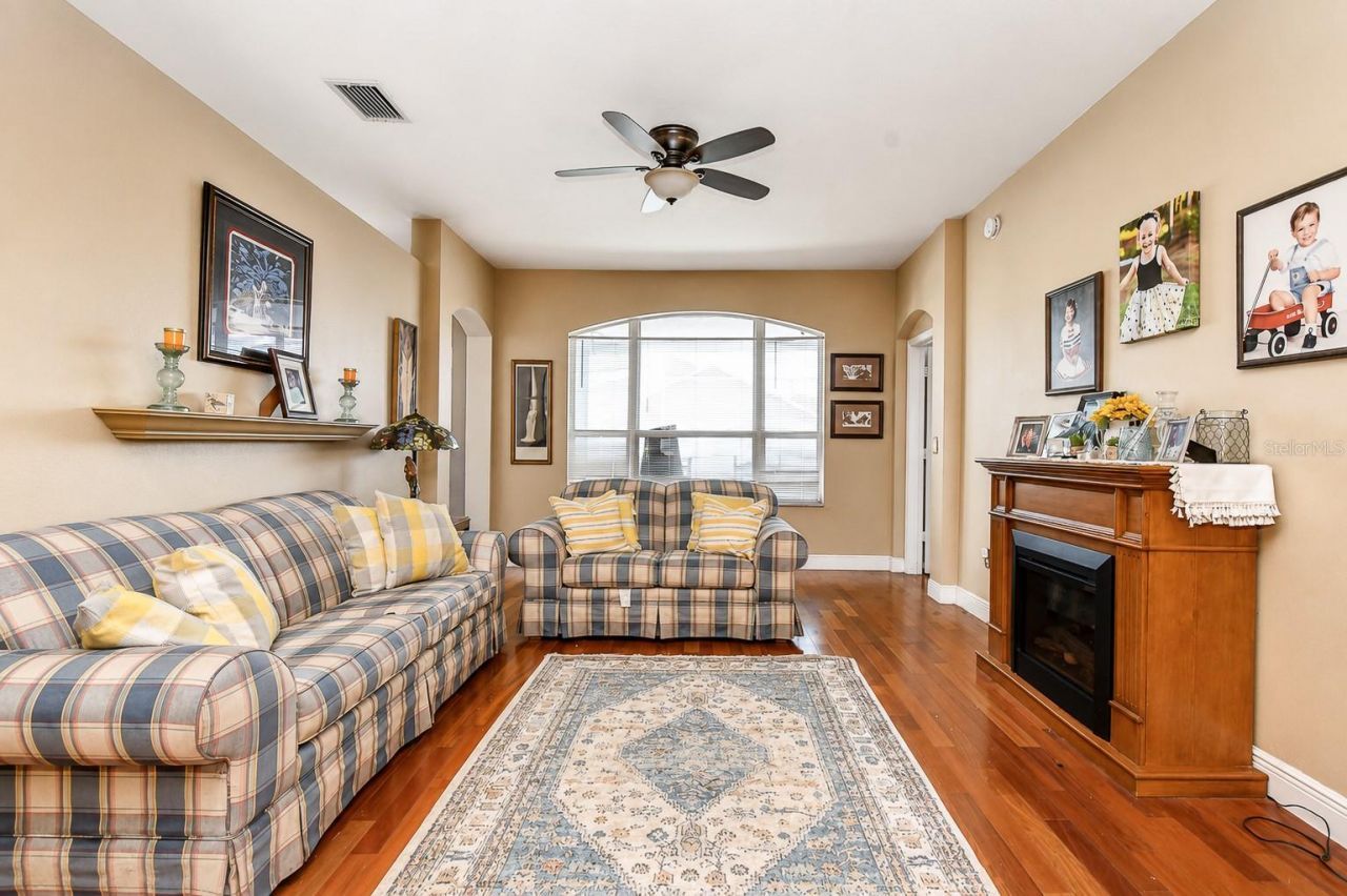 4102 Amber Ridge Lane , Valrico, FL 33594 Photo