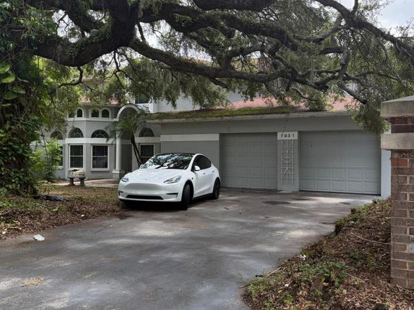 1931 OAK RIDGE COURT, CLEARWATER, FL 33759