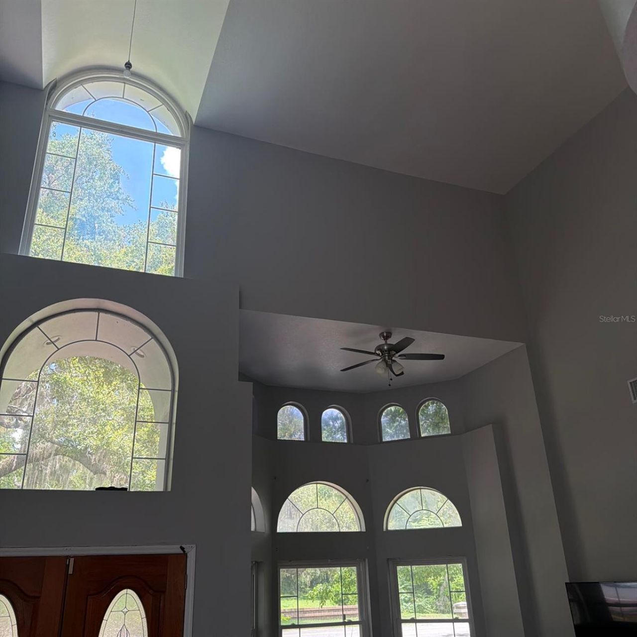 1931 Oak Ridge Court, Clearwater, FL 33759 Photo