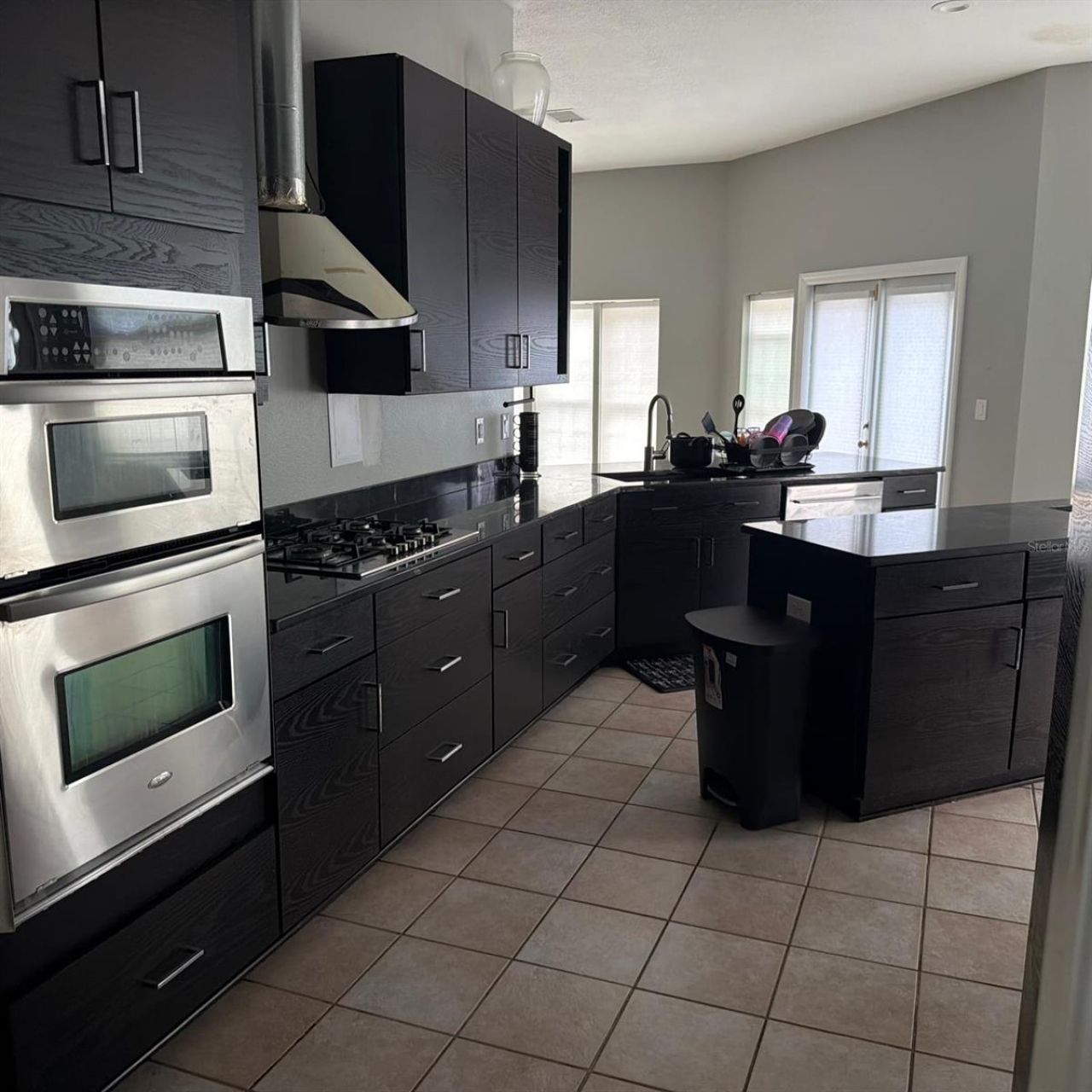1931 Oak Ridge Court, Clearwater, FL 33759 Photo