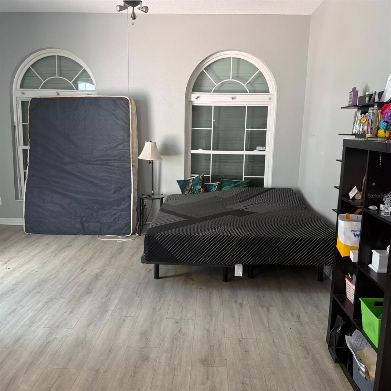 1931 Oak Ridge Court, Clearwater, FL 33759 Photo