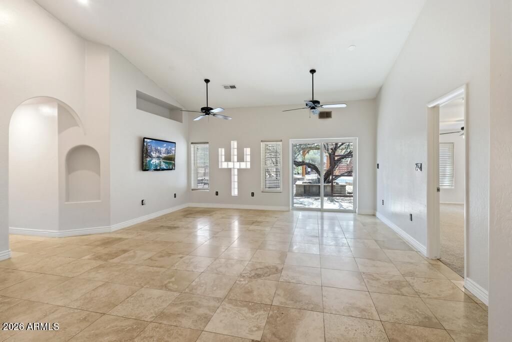 33651 S TOPAZ Road, Black Canyon City, AZ 85324
