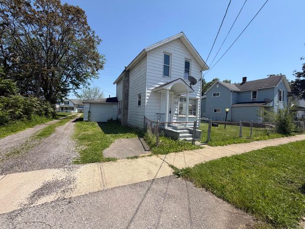 132 Scioto Street , Marion, OH 43302