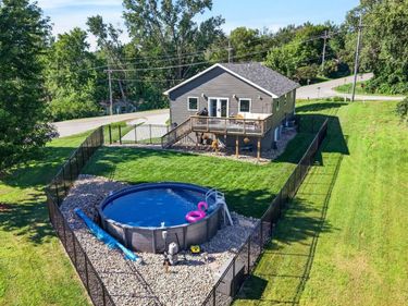 8419 Pawnee Lane, Plattsmouth, NE 68048
