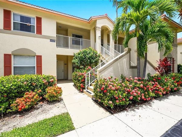 6605 Huntington Lakes CIR, Unit 203, NAPLES, FL 34119