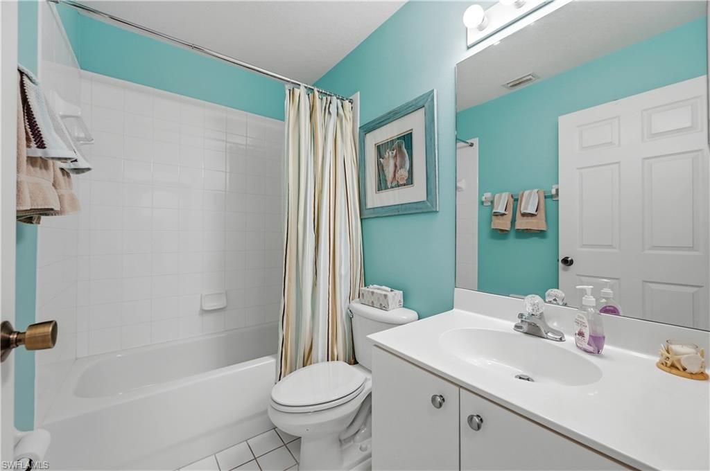 6605 Huntington Lakes Cir, Unit 203, Naples, FL 34119 Photo