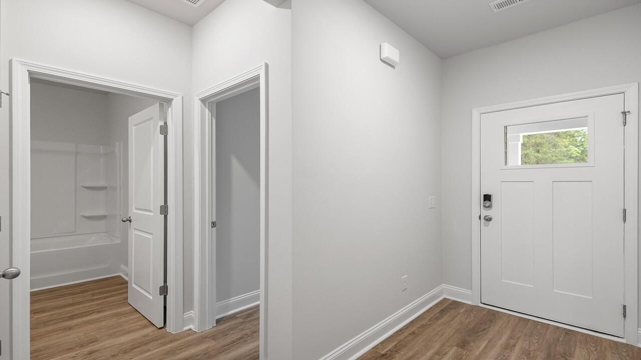 179 Broadstone Drive Photo 18