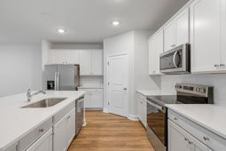 179 Broadstone Drive photo 4