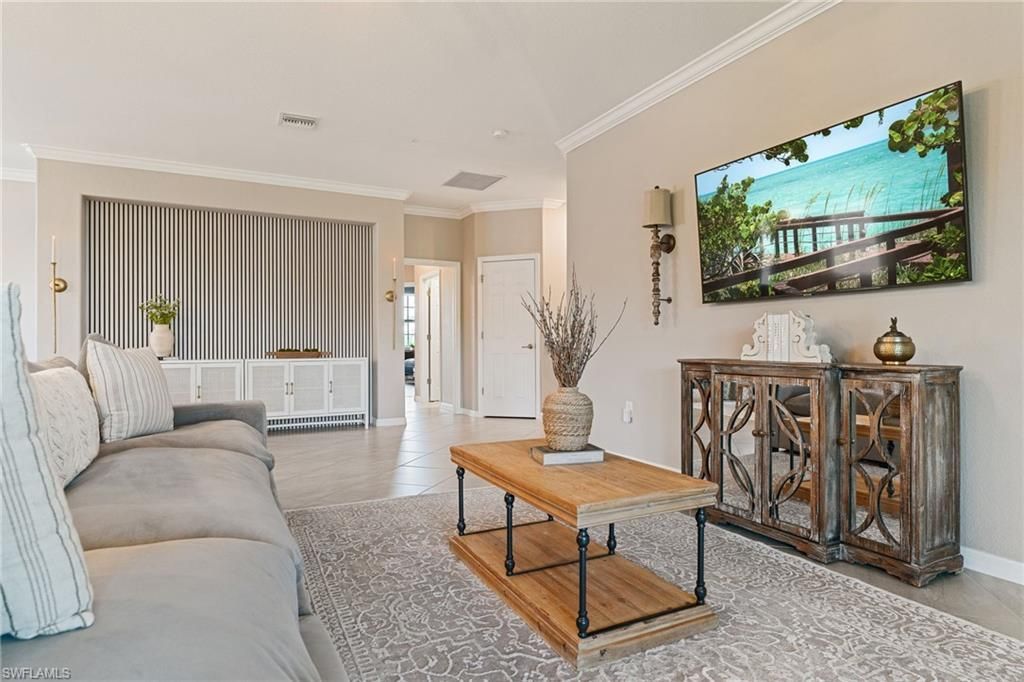 12027 Hawthorn Lake Dr, Unit 202, Fort Myers, FL 33913 Photo