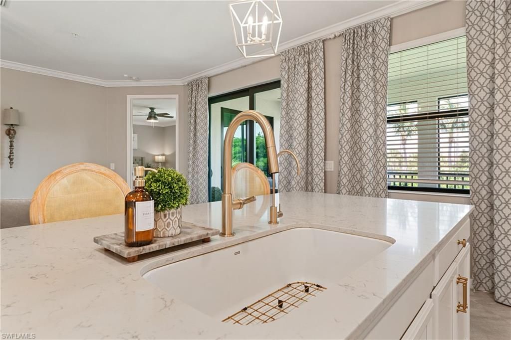 12027 Hawthorn Lake Dr, Unit 202, Fort Myers, FL 33913 Photo