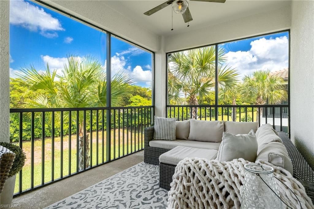 12027 Hawthorn Lake Dr, Unit 202, Fort Myers, FL 33913 Photo