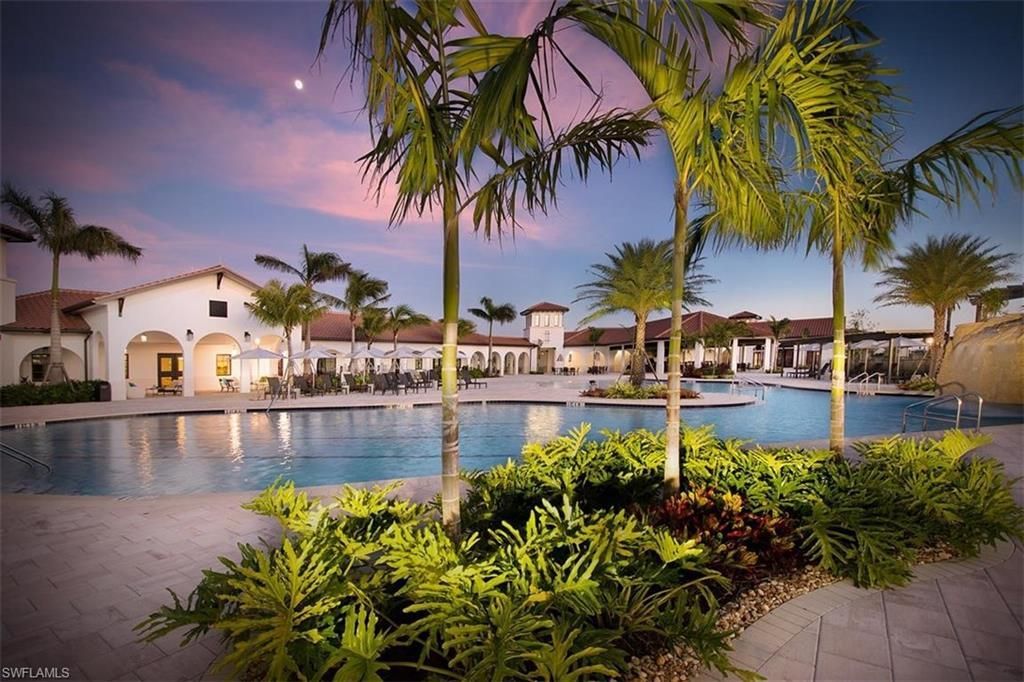 12027 Hawthorn Lake Dr, Unit 202, Fort Myers, FL 33913 Photo