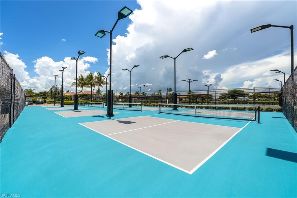 12027 Hawthorn Lake Dr, Unit 202, Fort Myers, FL 33913 Photo
