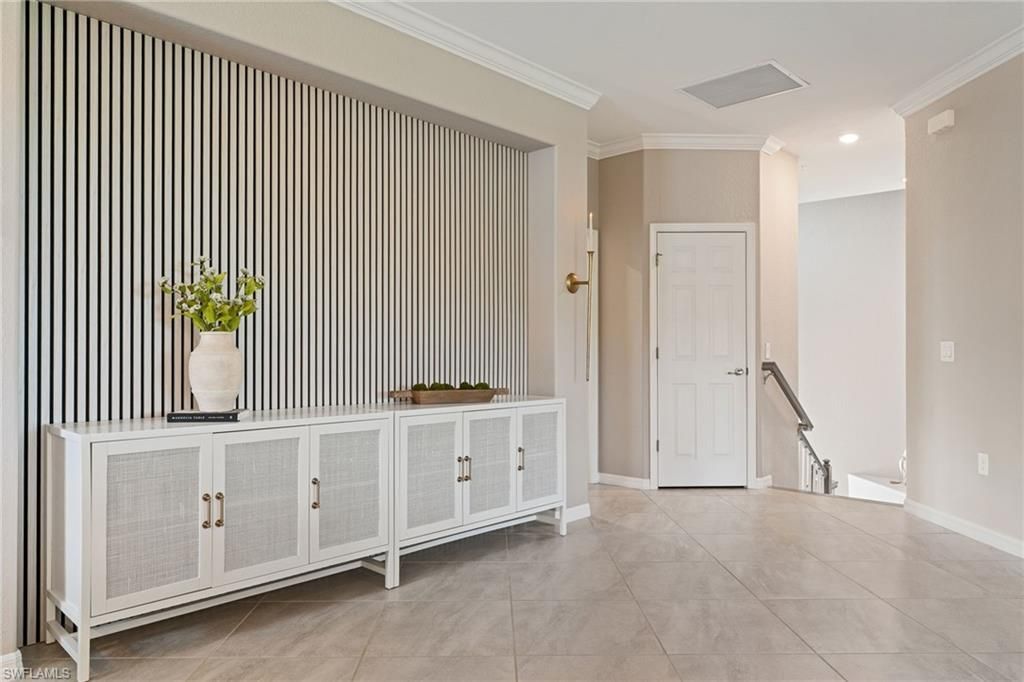 12027 Hawthorn Lake Dr, Unit 202, Fort Myers, FL 33913 Photo