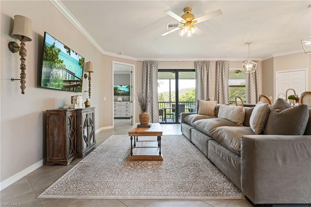 12027 Hawthorn Lake Dr, Unit 202, Fort Myers, FL 33913 Photo