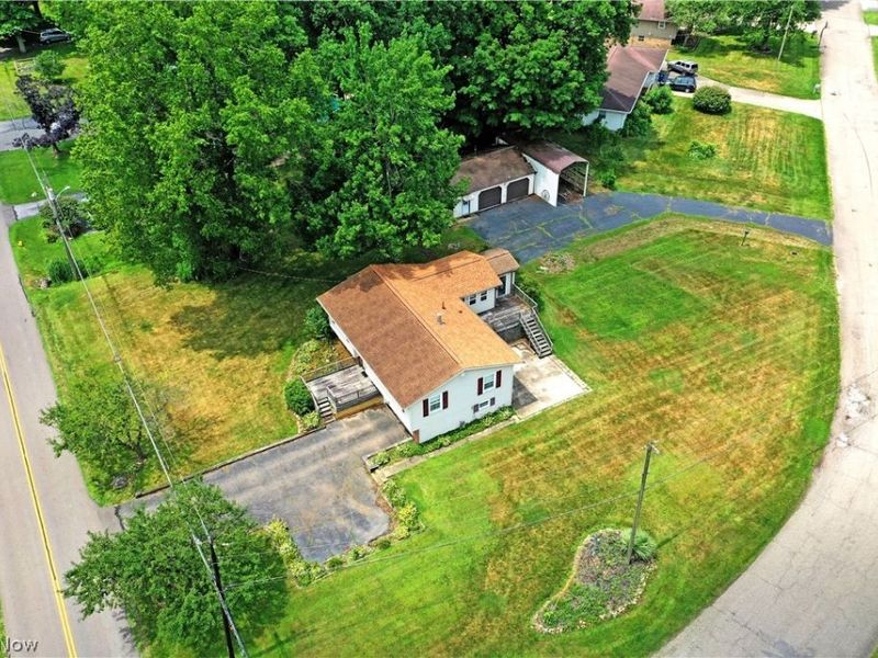 3592 Carson Salt Springs Road, Newton Falls, OH 44444 Photo 1