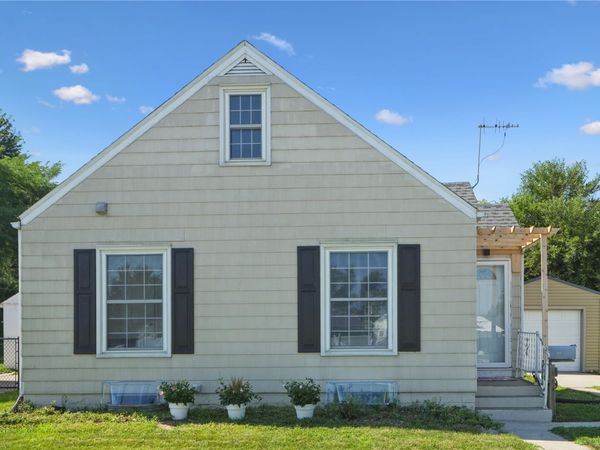 1824 Chandler Street SW, Cedar Rapids, IA 52404