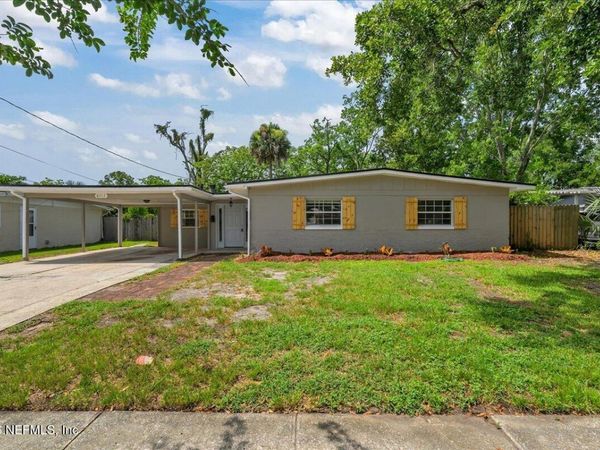 8712 MATHONIA Avenue, Jacksonville, FL 32211