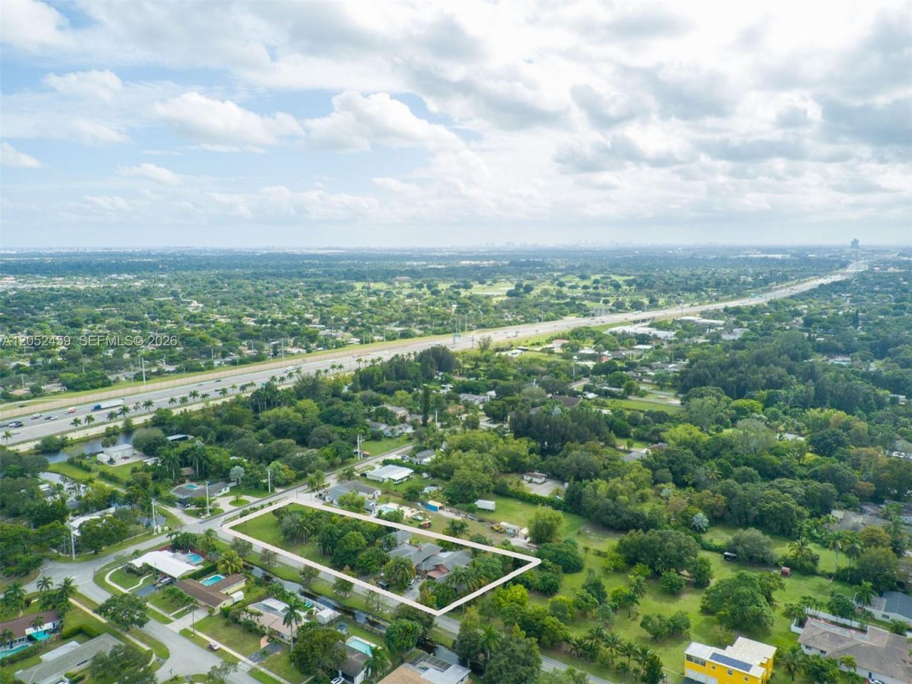 5400 Palm Tree Rd , Plantation, FL 33317 Photo